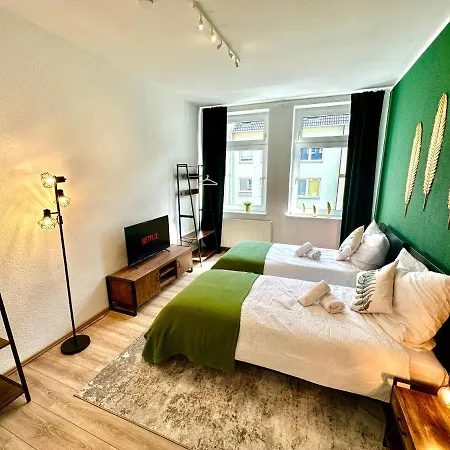 Berg Ruettenscheid, Netflix, Nahe Messe, Klinikum Apartment